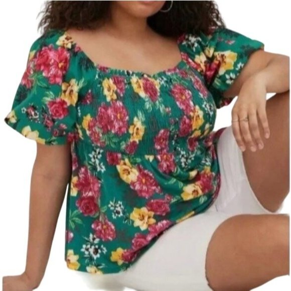 torrid Tops - TORRID Babydoll Slub Smocked Puff Sleeve Top 2X Green Floral